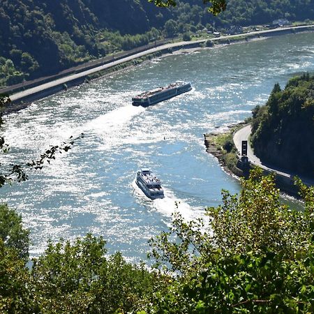 Marktstuebchen An Der Schoenen Loreley Bornich Екстериор снимка